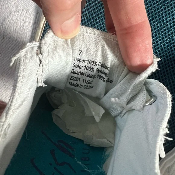 Blowfish Malibu slip on sneakers gray/green and white, size 7 - Picture 7 of 8